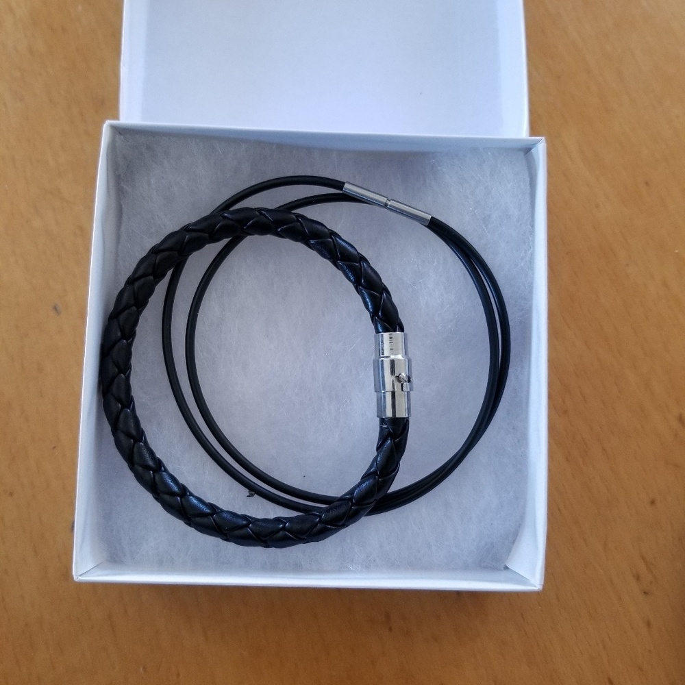 Bracelet and neclace/choker